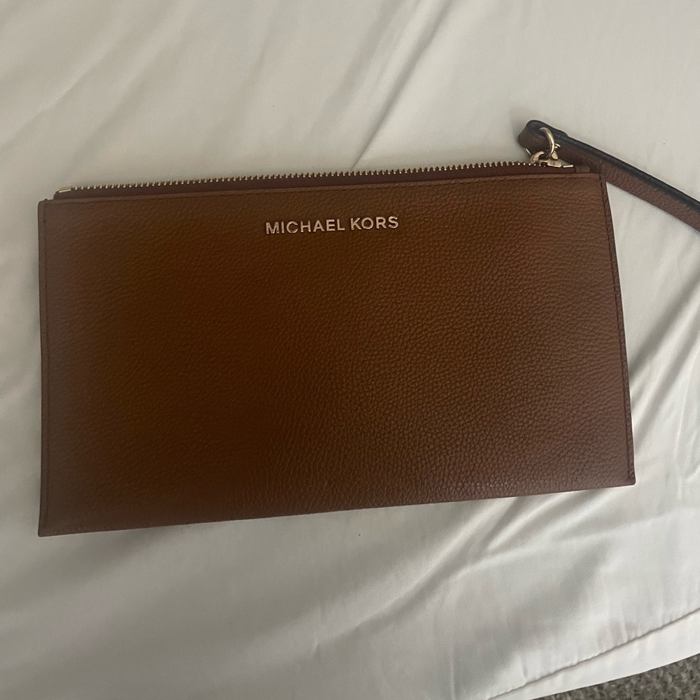 Michael Kors tan wristlet clutch purse
